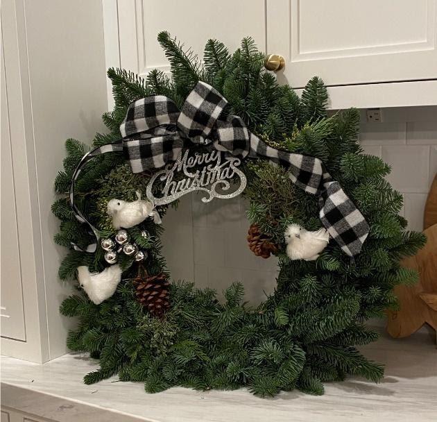 Holiday Wreath Fundraiser St. Ignatius Parish School