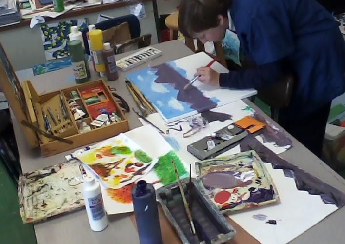 "Amazing Grapes" Student Art Lesson
